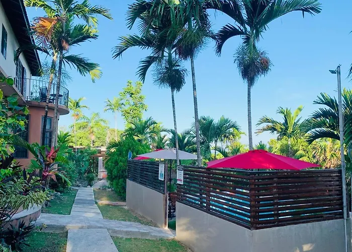 The Coconut Palm ~poolside Ocean View * Ocho Ríos